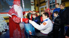 Российские паралимпийцы получат в подарок вологодские матрешки