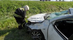 Женщина-водитель сломала позвоночник, совершая обгон на трассе под Череповцом