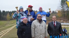 Анатолий Алябьев поздравил победителей чемпионата Вологодской области по летнему биатлону