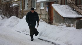 Управляющие компании Вологды будут оштрафованы за неубранный во дворах снег