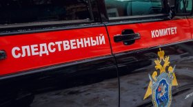 Тело мужчины с огнестрельным ранением нашли в лодке в Вологодской области