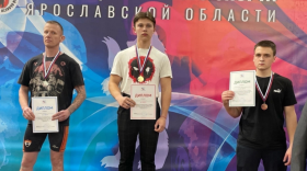 Вологжанин Евгений Корнев завоевал золотую медаль в Открытом первенстве Ярославской области по гиревому спорту