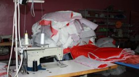 В Вологодском районе мигранты шили контрафактную одежду под лейблами известных торговых марок