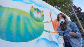 В Череповце появились граффити с летящими котами 