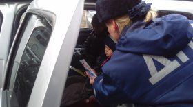 В Вологде родители продолжают возить детей в машинах без ремней безопасности