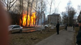 В Вологде дожгли расселенный дом, который администрация не снесла вовремя