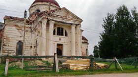 В Кириллове за 2,9 млн рублей отремонтировали Казанский собор