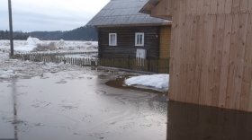 В Нюксенице организовали пункт временного размещения для жителей подтопленной деревни