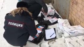 В Вологде полиция изымает листовки штаба Навального