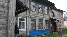 Жильцам аварийного дома в центре Вологды предлагают снести его за свой счет