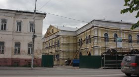 В Вологде на реставрации гостиницы «Пассаж» и на стройке на месте "Лукоморья" работали нелегальные мигранты