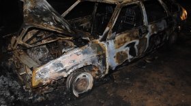 ВАЗ-2109 сгорел на трассе в Вологодской области