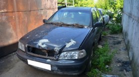 В Череповце мужчина эвакуировал чужой автомобиль и сдал на автозапчасти