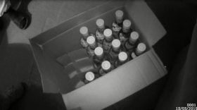 Житель Череповца торговал контрафактной водкой в своем гараже