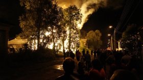 В Тотьме сожгли вовремя не снесенный расселенный дом