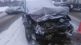 В ДТП на трассе под Вологдой пострадали четыре человека