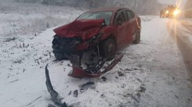 В Вологодском районе три человека пострадали при столкновении «Лады» и «Фольксвагена»
