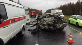 Три человека погибли в аварии с микроавтобусом в Сокольском районе