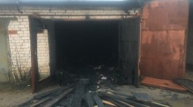 В Вологде сгорел гараж с майнинговой фермой