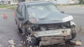 В Череповце из-за служебного автобуса пострадала пассажирка «Дэу»