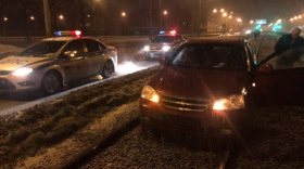 В Санкт-Петербурге за рулем иномарки поймали пьяного полицейского из Вологды