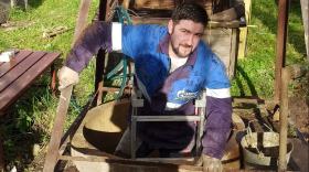 Глава Нелазского сельского поселения Череповецкого района сам вычистил колодец для жителей