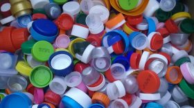 Пластик всех видов можно сдать на акциях по сбору вторсырья в Вологде и Молочном
