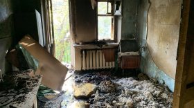 В Череповце девять человек эвакуировали из-за пожара в квартире дома на улице Металлургов