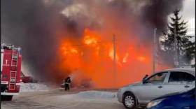 В деревне Родионцево под Вологдой выгорела станция техобслуживания