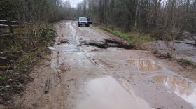В Вытегорском районе разбита единственная дорога для нескольких деревень