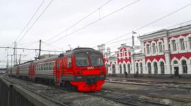 Электричка череповец вологда завтра. Поезда Вологда Вожега. Вологодская область пригородные поезда. Электричка Вологда.