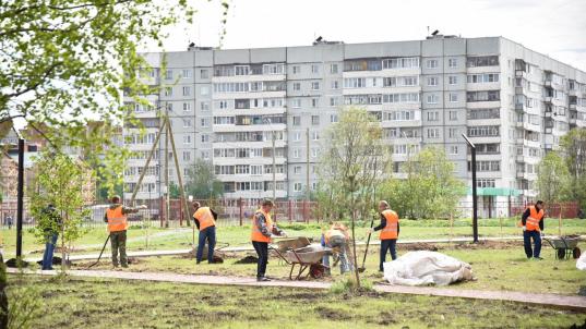 Подрядчик начал гарантийный ремонт во Фрязиновском парке Вологды