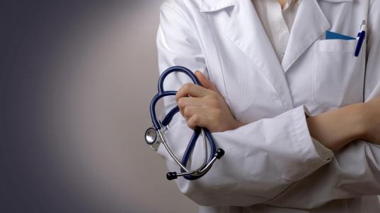 В департаменте здравоохранения сказали, что врачи Вологодской области в среднем получают 62,3 тысячи рублей