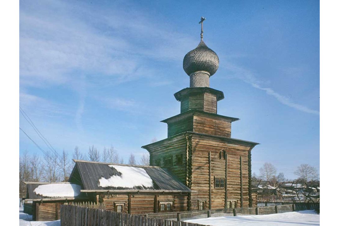 В Белозерске отреставрируют трехсотлетнюю деревянную церковь и передадут ее РПЦ