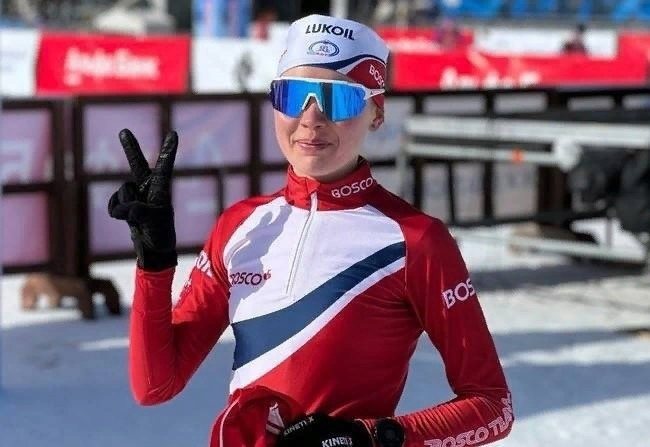 Алина Пеклецова взяла золото юниорского первенства России по лыжным гонкам