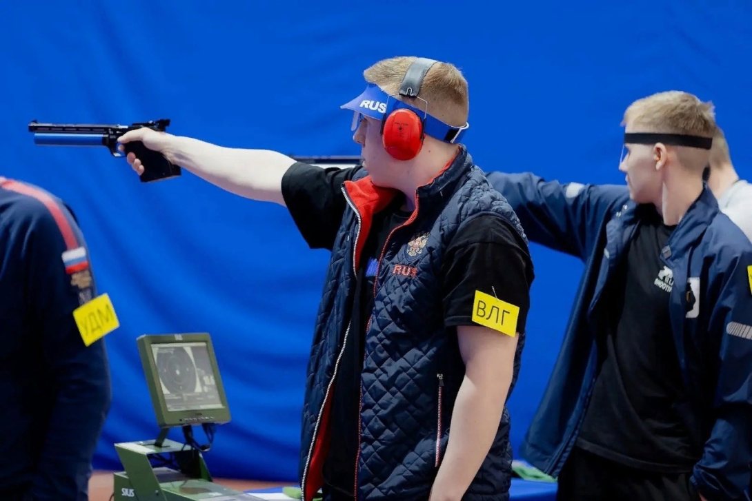 Второй день чемпионата России по пулевой стрельбе принес вологжанам две медали