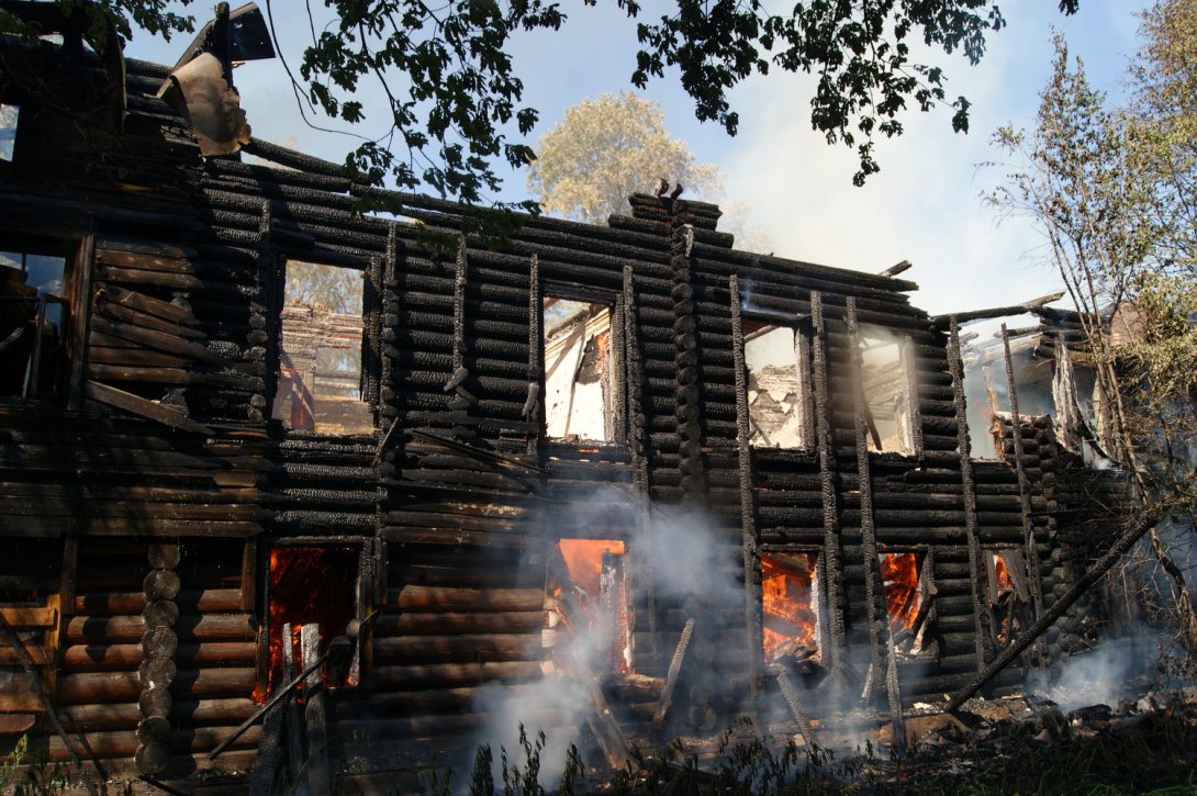 Пожар в Доме со штурвалами в Вологде: найдено три очага возгорания |  newsvo.ru