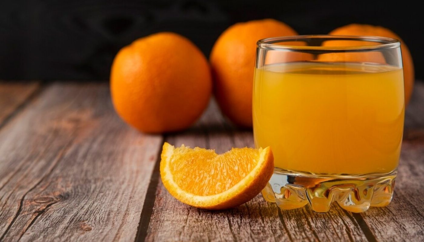 Апельсиновый сок без соковыжималки! Потратьте всего 20 секунд — и получите 100%-но натуральный напиток