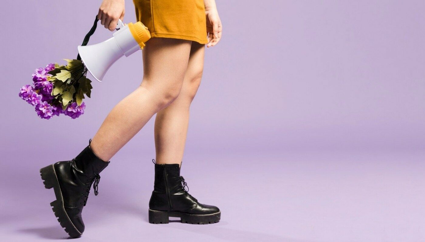 С кожаных ботинок исчезнут даже трещины! Протрите их этим аптечным средством — и обувь будет как новая