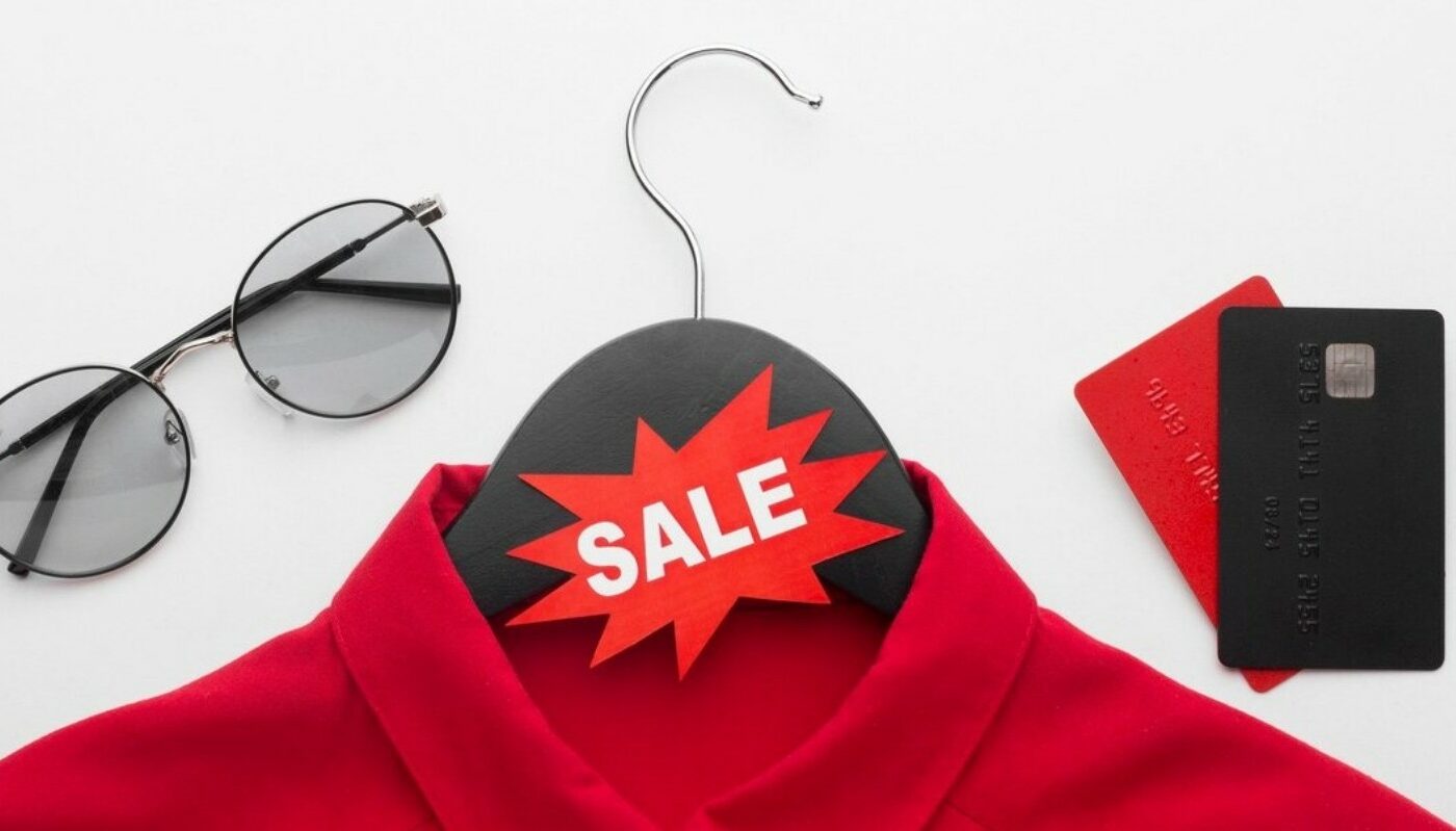 Не отрезайте у платья даже технические лямки! Топ-5 атрибутов, которые нельзя срезать с новой вещи