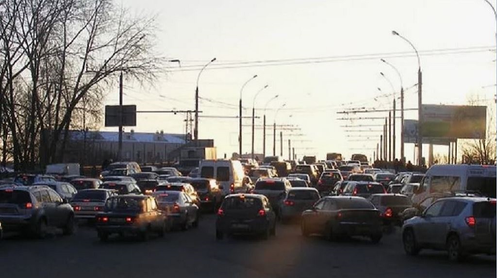 Администрация Вологды намерена решить вопрос с пробками на дорогах