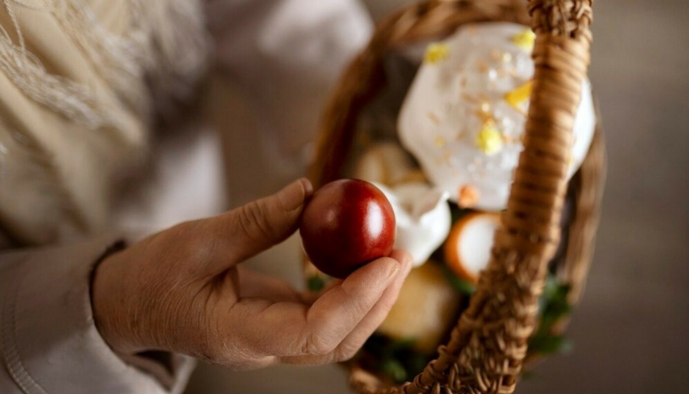 Нужно ли съедать плесневелый, но освященный на Пасху кулич