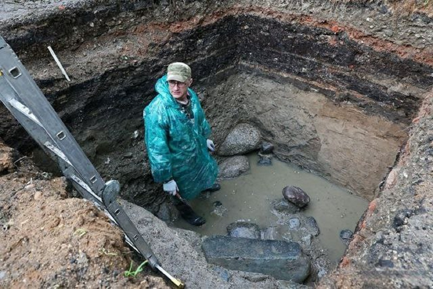 В Вологде за бывшим «Трудом» нашли фундамент крепости Ивана Грозного
