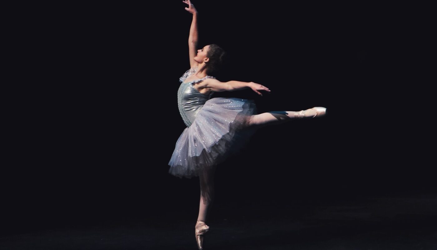 Почему балерина не падает во время исполнения фуэте: ученые раскрыли секрет танцоров