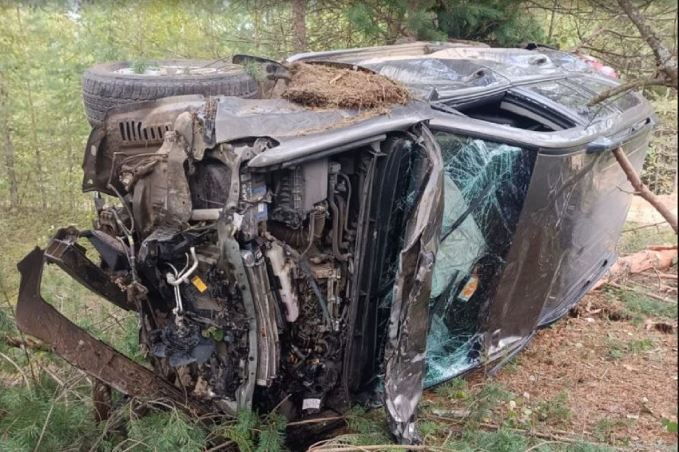 Пьяный водитель угробил внедорожник под Соколом