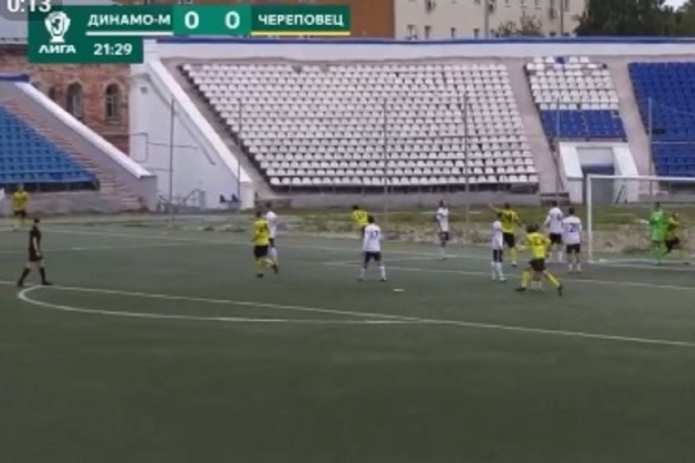 Молодежка «Череповца» в меньшинстве переиграла кировское «Динамо»