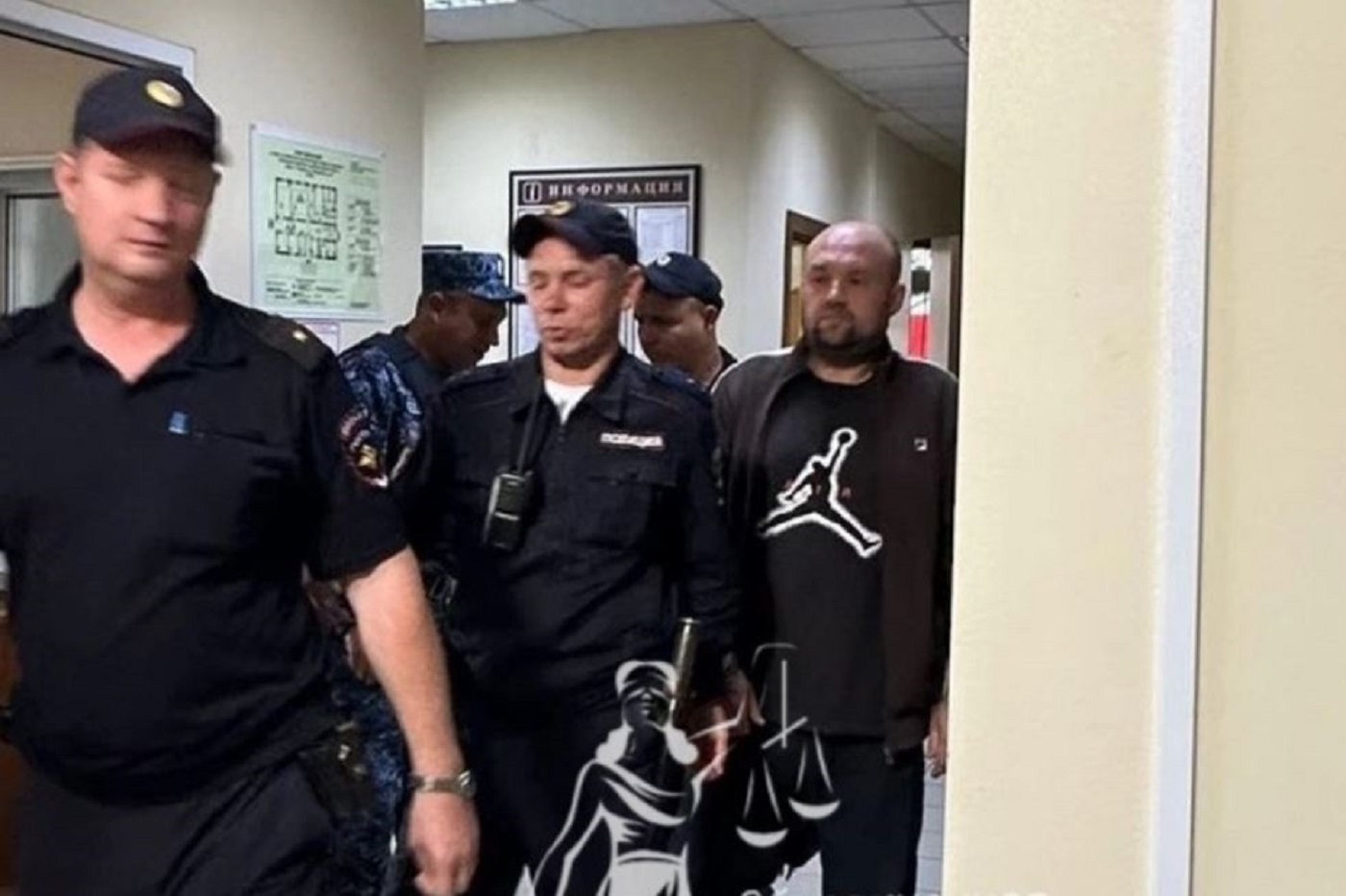 Грязовецкий суд арестовал подозреваемого в убийстве вологжанина