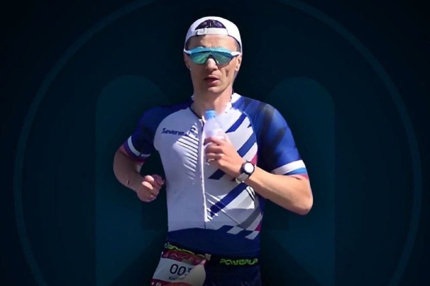 Череповчанин впервые в истории Вологодчины преодолел самый длинный ультратриатлон