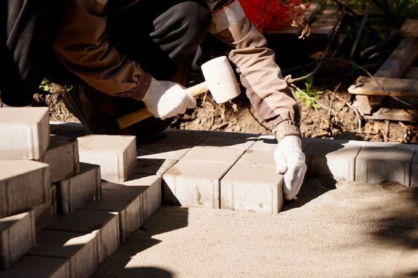 Благоустройство аллеи Энергетиков в Вологде завершено на 70%