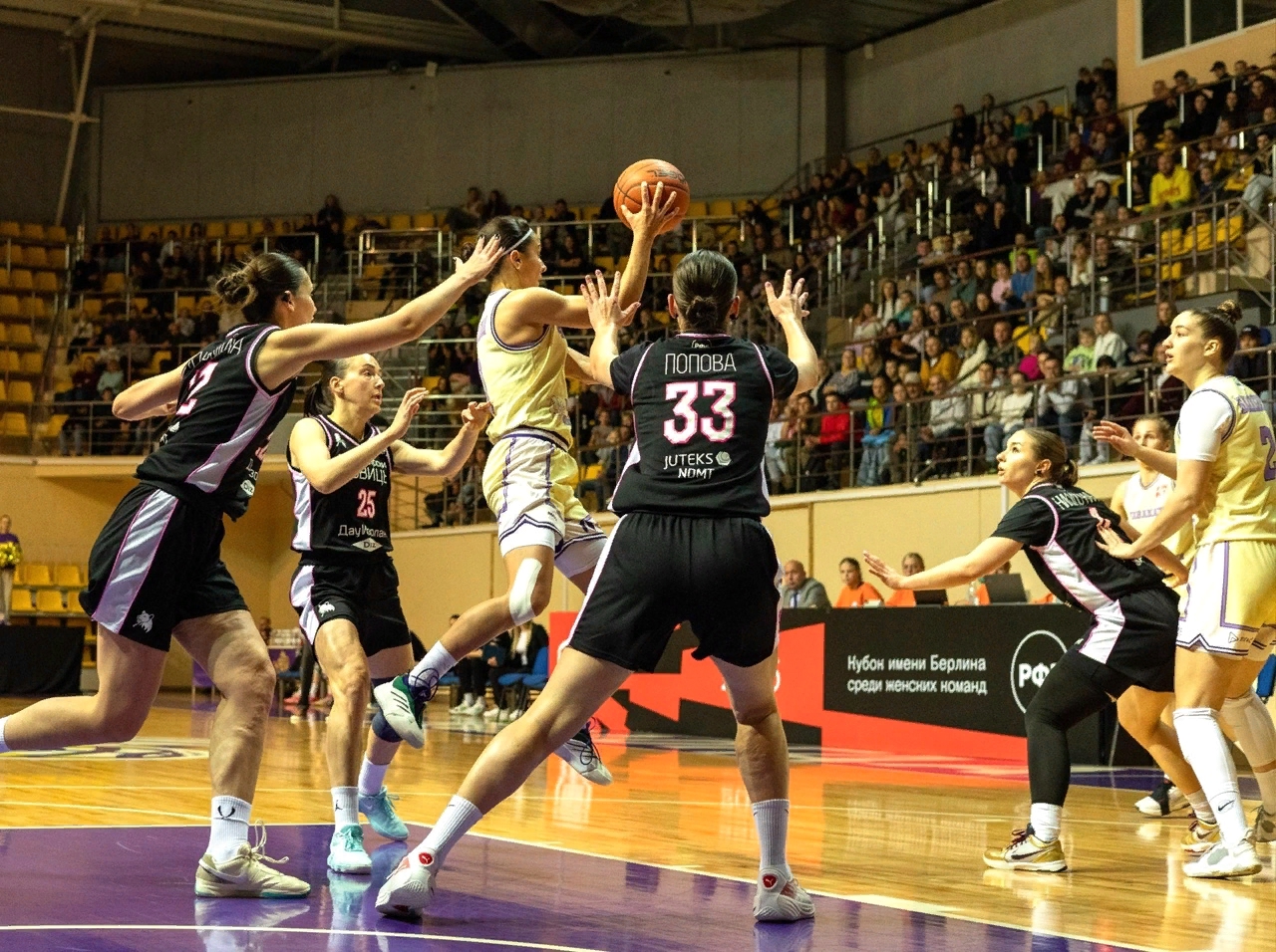 «Чеваката» не смогла пробиться в финал кубка Берлина